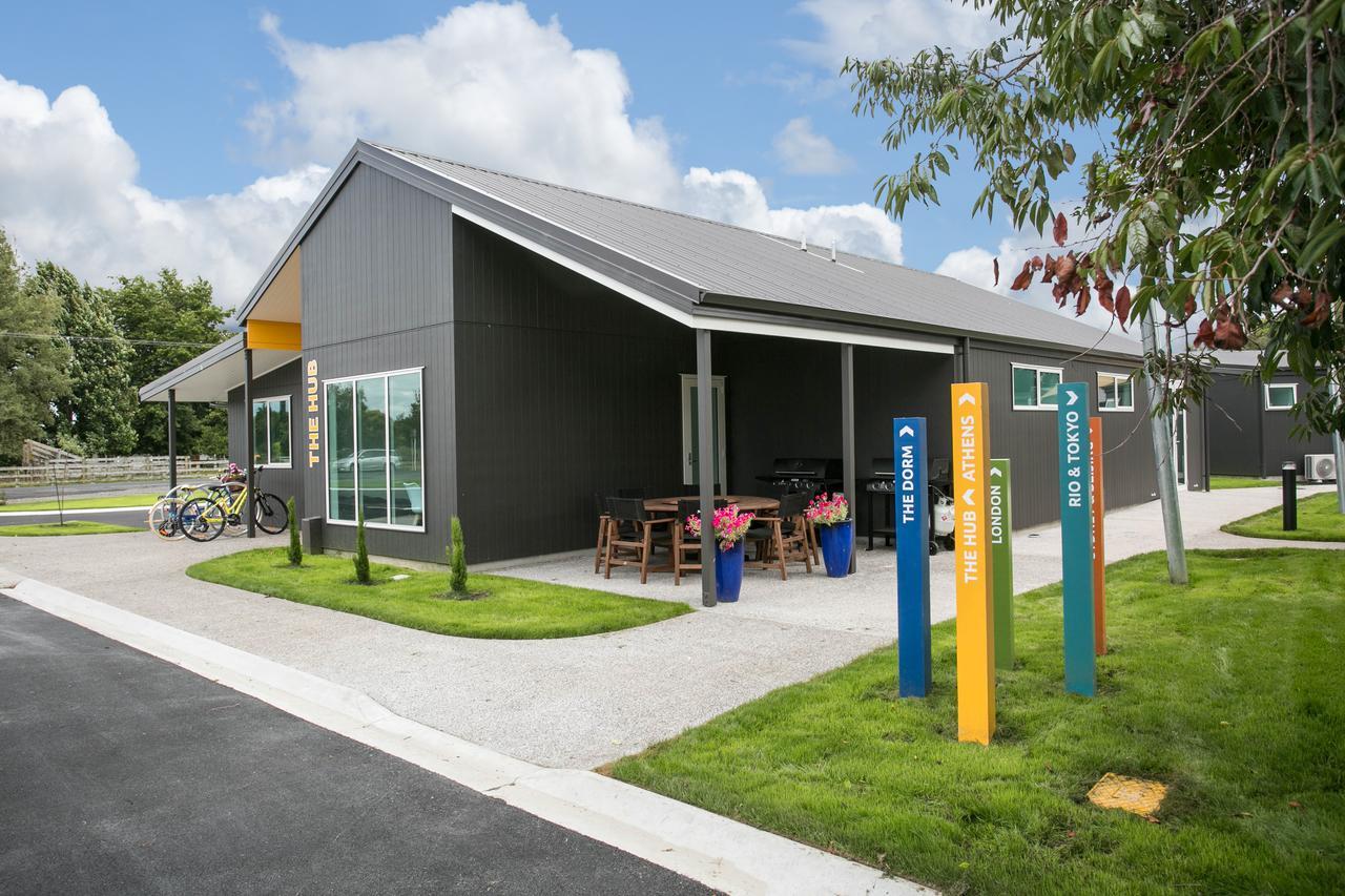 Podium Lodge Cambridge Exteriör bild
